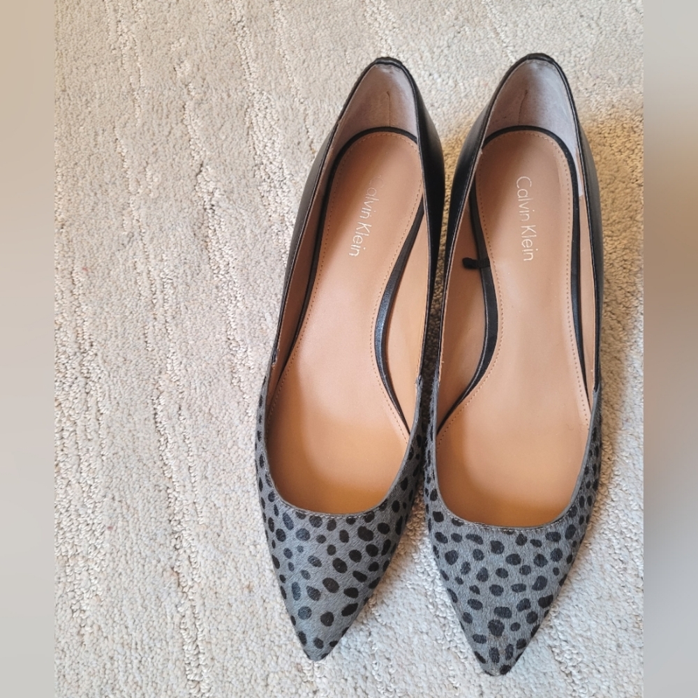 CALVIN KLEIN Kitten heels